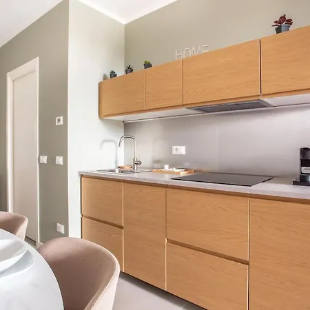 Апартаменты Vista Lido - Rooftop Лидо-ди-Езоло